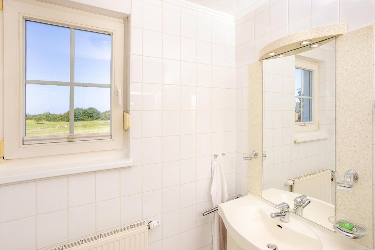 Ferienapartment-Ruegen Neddesitz Экстерьер фото